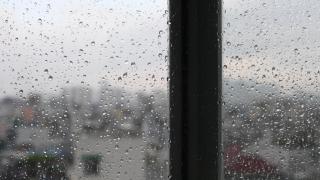 Gotas de lluvia en una ventana