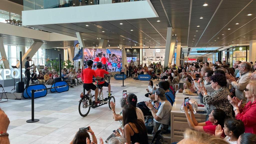 Imagen de una de las ediciones anteriores del Desfile Inclusivo de Decathlon en Vialia Vigo