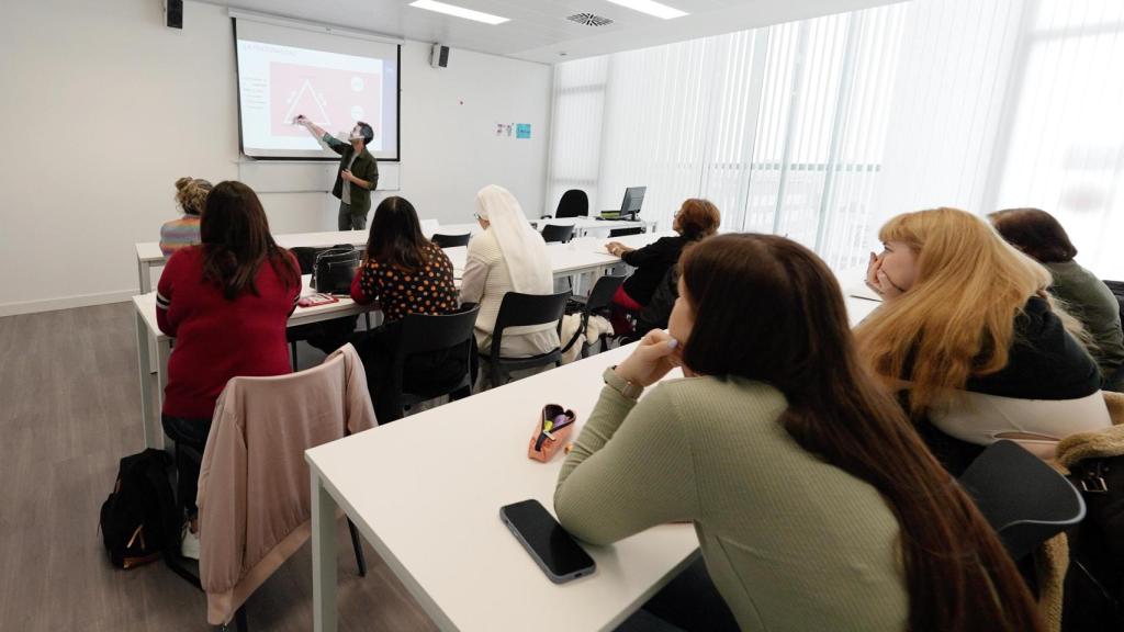 Estudiantes en un aula