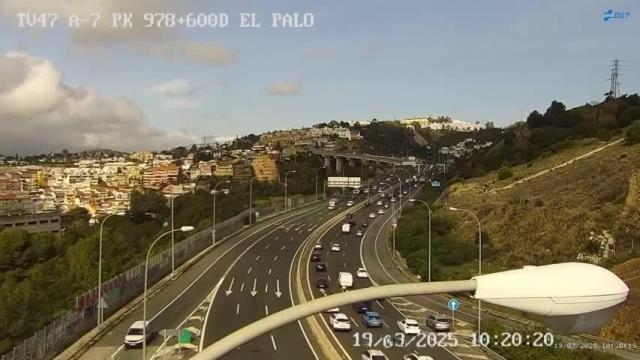 El atasco kilométrico de Málaga obliga a retrasar el Pleno de la Diputación por la ausencia de varios diputados