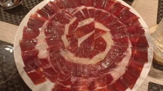 plato de jamon de guijuelo