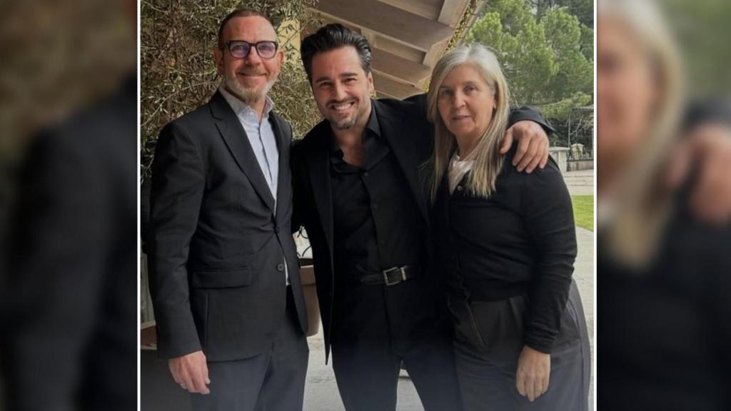 David Bustamante junto a Alberto y Cristina, nietos de Cándido e hijos de Alberto Cándido