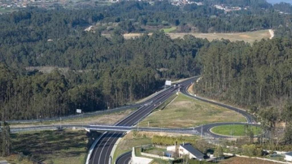 Un tramo de la Vía Ártabra (AG-13).