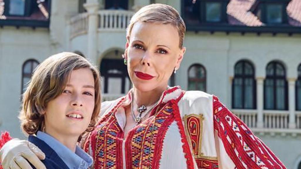 Simeón de Bulgaria junto a la princesa Kalina.