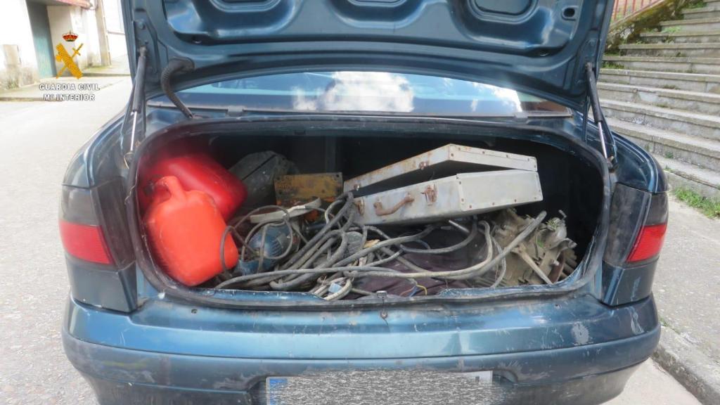 Material recuperado por la Guardia Civil tras el robo en una nave industrial de Ledesma