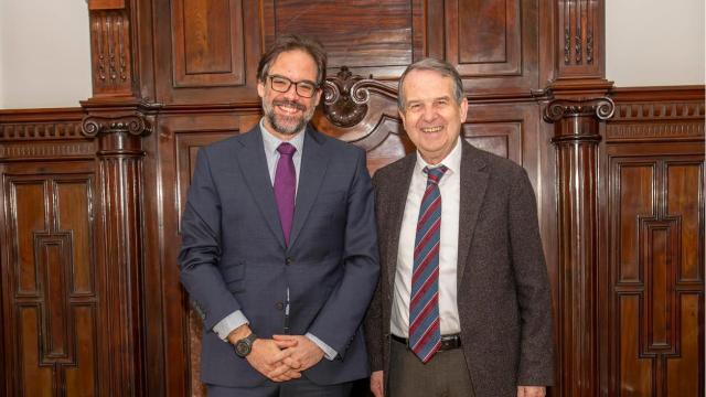 Abel Caballero junto al presidente de Renfe, Álvaro Fernández Heredia