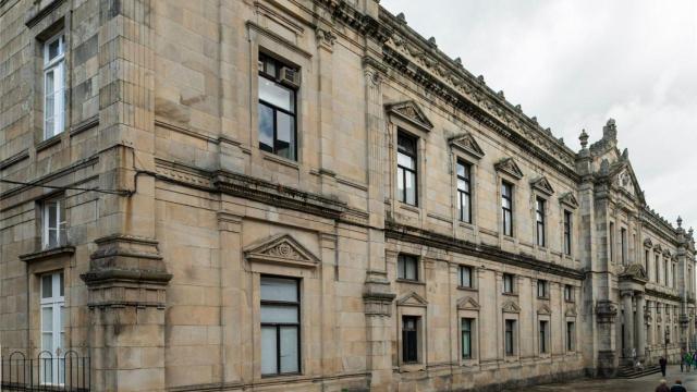 Facultad de Medicina, en Santiago.
