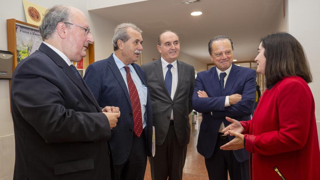 El presidente del Consejo Económico y Social de Castilla y León, Enrique Cabero, el presidente del Consejo Consultivo, Agustín Sánchez de Vega, el presidente del Consejo de Cuentas, Mario Amilivia, y el Procurador del Común, Tomás Quintana, en una imagen de archivo