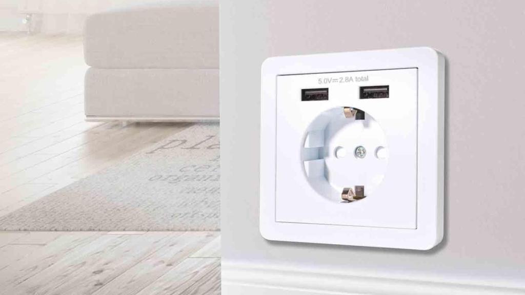 Enchufe con doble toma USB