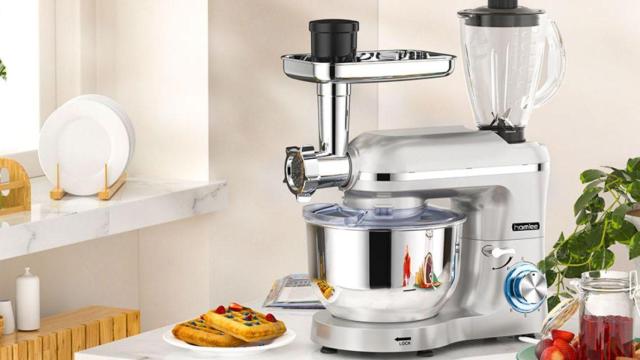 Este es el robot de cocina 3 en 1 que sirve como picadora de carne, batidora y está rebajadísimo en Amazon