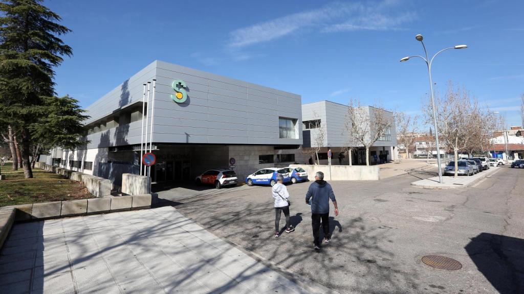 Xavi falleció a las puertas del centro de salud de Santa María de Benquerencia.