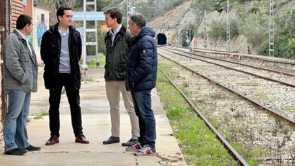 Celma, este viernes en la estación de tren de Fayón.