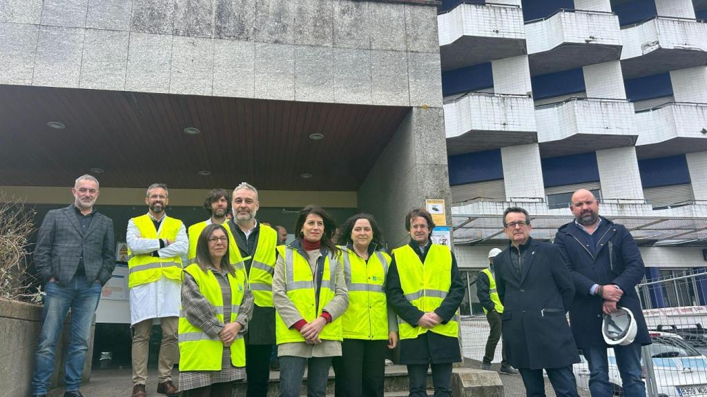 Inicio de la demolición del hotel de pacientes del CHUAC.