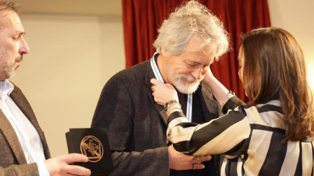 Manuel Rivas con Inés Rey