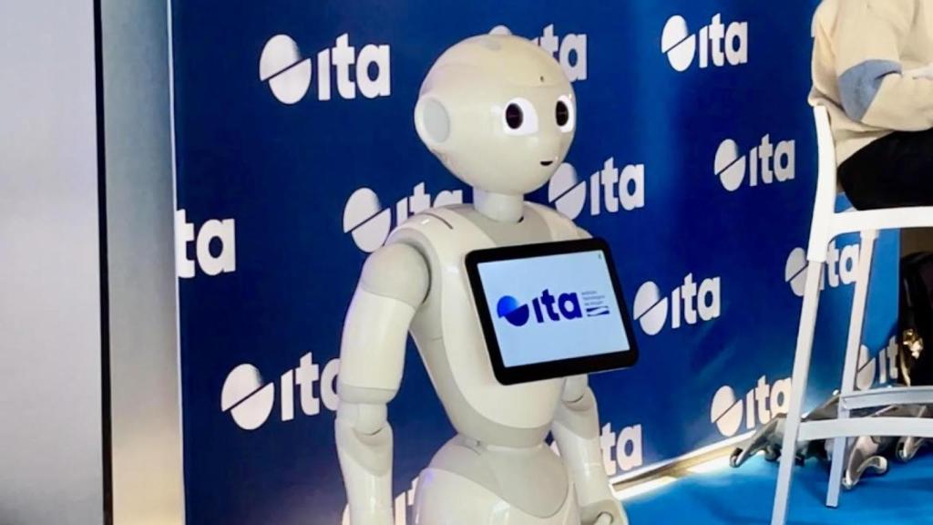 Pipper, el robot del ITA, ha sido uno de los que más miradas han acaparado en 'The Wave'