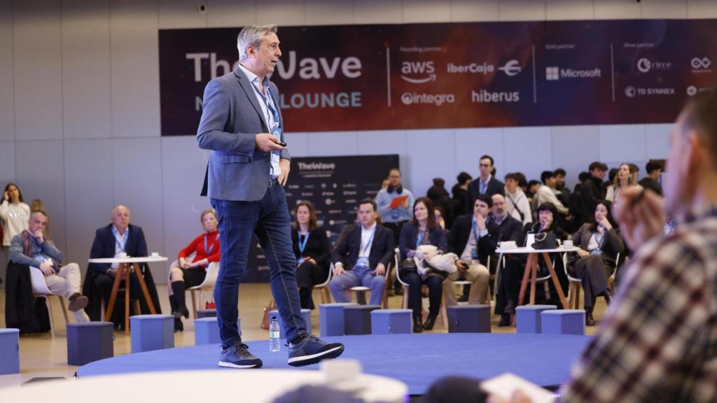 Cámara Zaragoza ha organizado el desayuno con la ponencia de Álex López