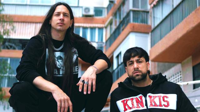 Carlos y Antonio hacen su rumba desde Alicante.