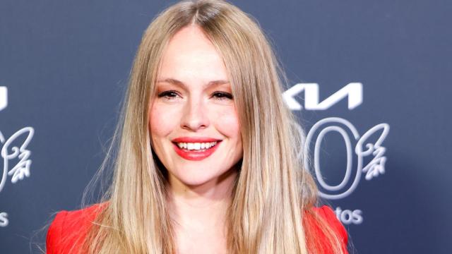 La actriz Esmeralda Moya en el evento al que ha asistido este pasado y lluvioso jueves, día 20, en Madrid.