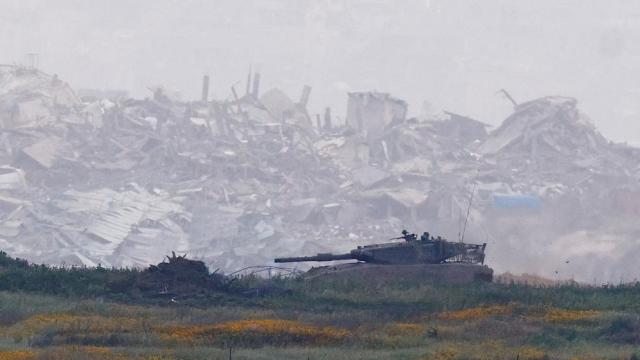Un taque israelí en la frontera con Gaza.