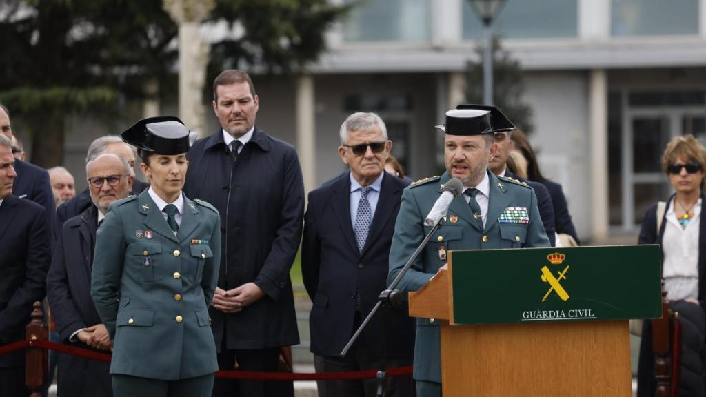 Manuel Touceda, nuevo jefe de la Comandancia de la Guardia Civil de Pontevedra, durante su toma de posesión
