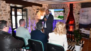 Encuentro 'Revitalizar lo Rural. Nuevas perspectivas en la vivienda' en Tragacete. Foto: JCCM.