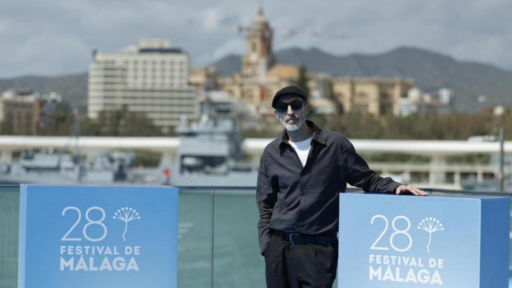 El actor José Luis Ferrer posa la presentación de la película 'Ravens (Cuervos)' de Mark Gill. Foto: EFE/Jorge Zapata.