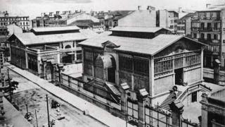 Imagen del primer mercado de la plaza de Lugo de A Coruña.