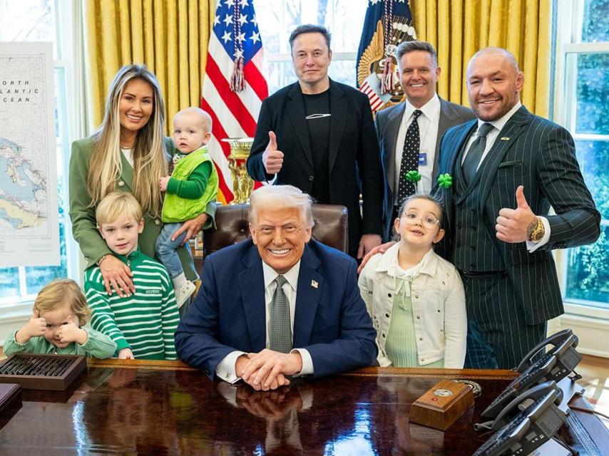 Donald Trump, Elon Musk y Conor McGregor, en el Despacho Oval de la Casa Blanca