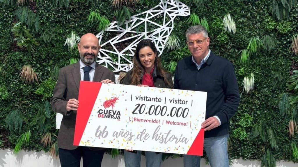La Cueva de Nerja recibe a su visitante 20 millones