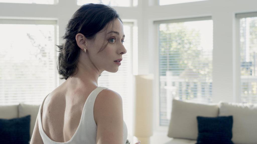 Elena Rivera interpreta a la abogada Amanda Torres en 'Perdiendo el juicio'.