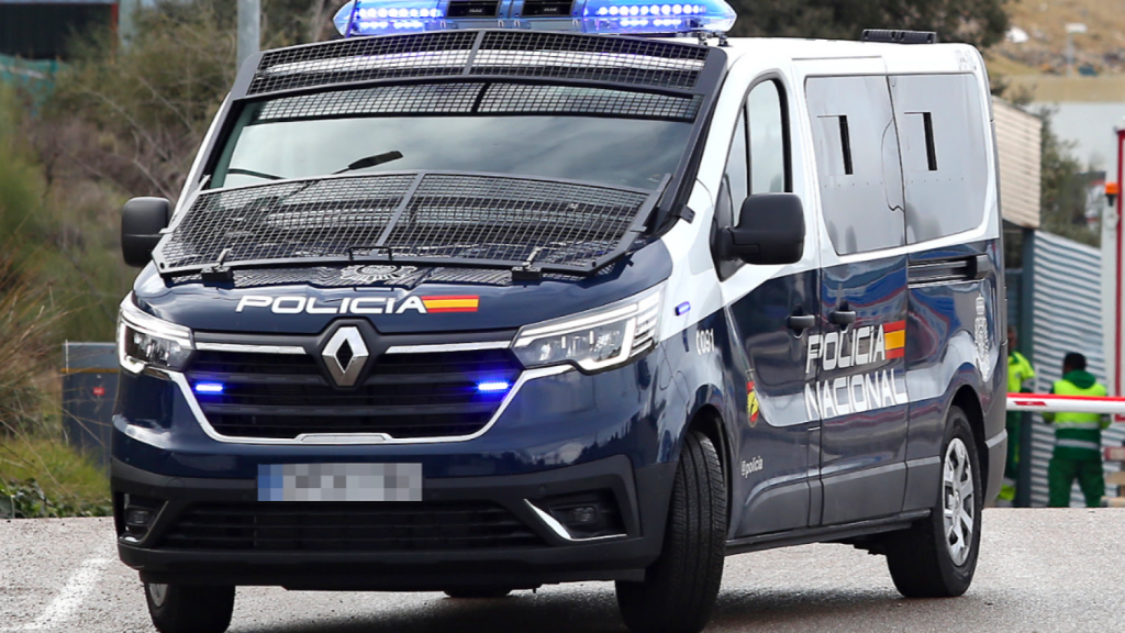 Un furgón de la Policía Nacional.