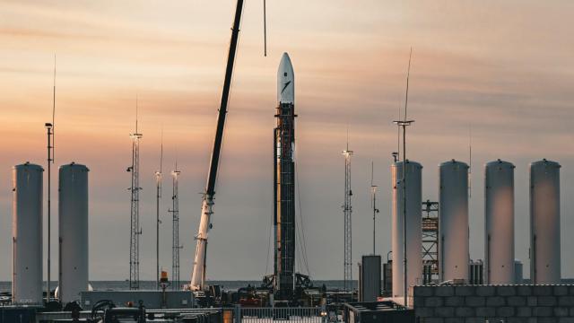 Cohete Spectrum en la plataforma de lanzamiento