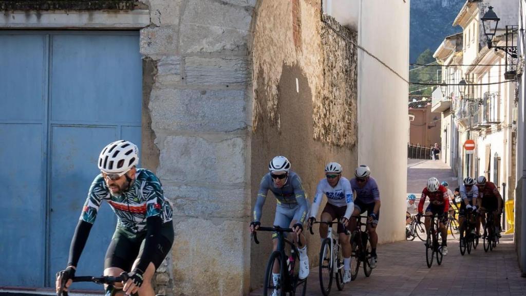 El pueblo de Valencia con el nombre más largo que casi nadie sabe: está a una hora de la capital y viven 149 vecinos