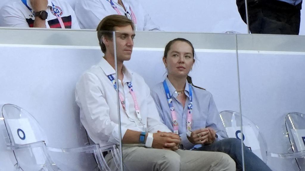 Alexandra de Hannover con su novio, Ben Sylvester Strautmann, en los Juegos Olímpicos de París, en 2024.