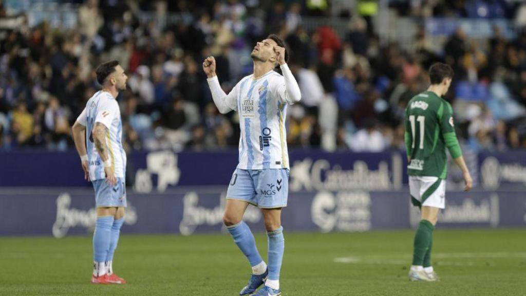 Nelson Monte celebra la victoria del Málaga contra el Racing de Ferrol