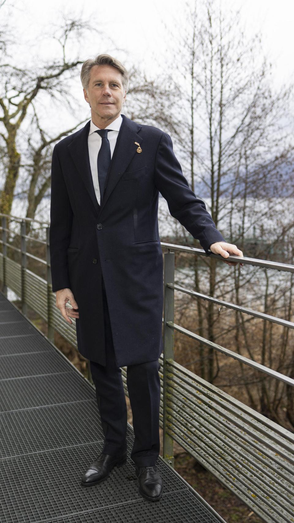 Manuel Filiberto de Saboya, en un imagen tomada el pasado 15 de marzo, tras asistir a una misa solemne en la que se rindió homenaje a los últimos soberanos italianos, Humberto II y Maria José de Italia, en Hautecombe, Francia.