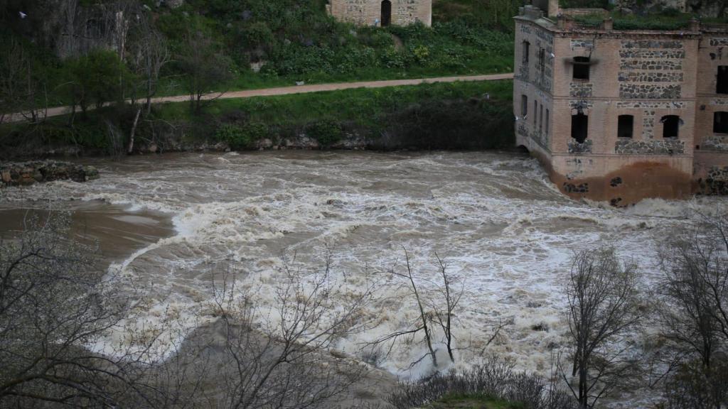Otra imagen del Tajo en Toledo.