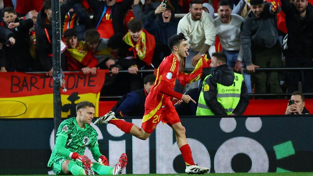 Pedri celebra el gol que le dio a España el pase a la Final Four de la Nations League.