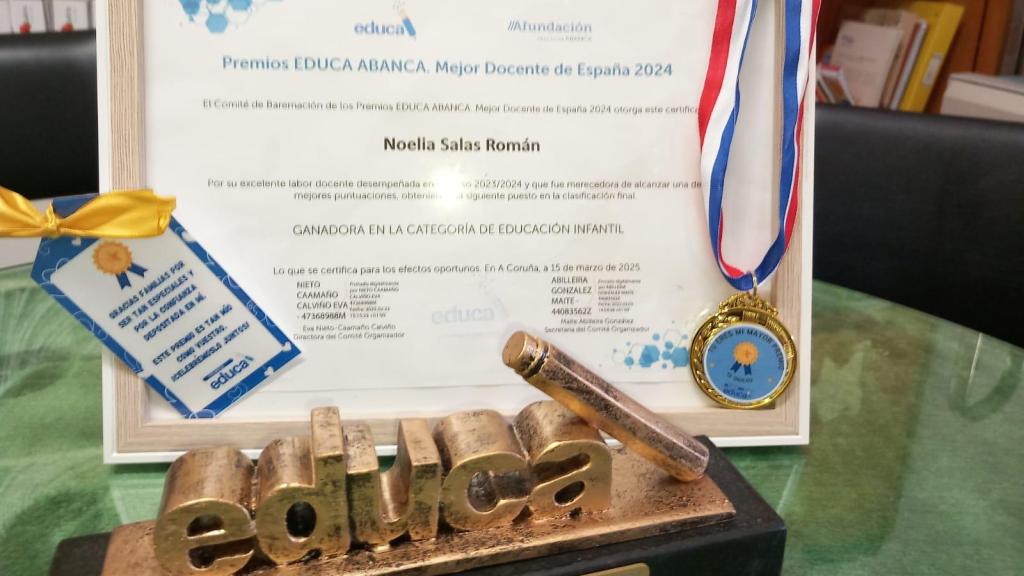 El Premio Educa Abanca a la mejor docente de Infantil, que este año se ha llevado Noelia Salas.