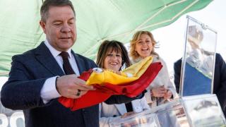 Emiliano García-Page, este lunes en Mota del Cuervo (Cuenca).