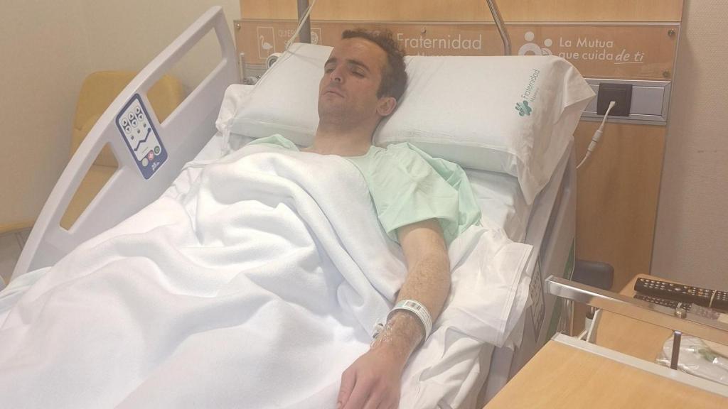 Damián Castaño, en la Clínica la Fraternidad Muprespa