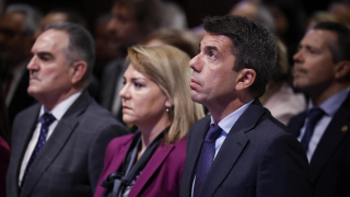 932917131_254083333_1706x960