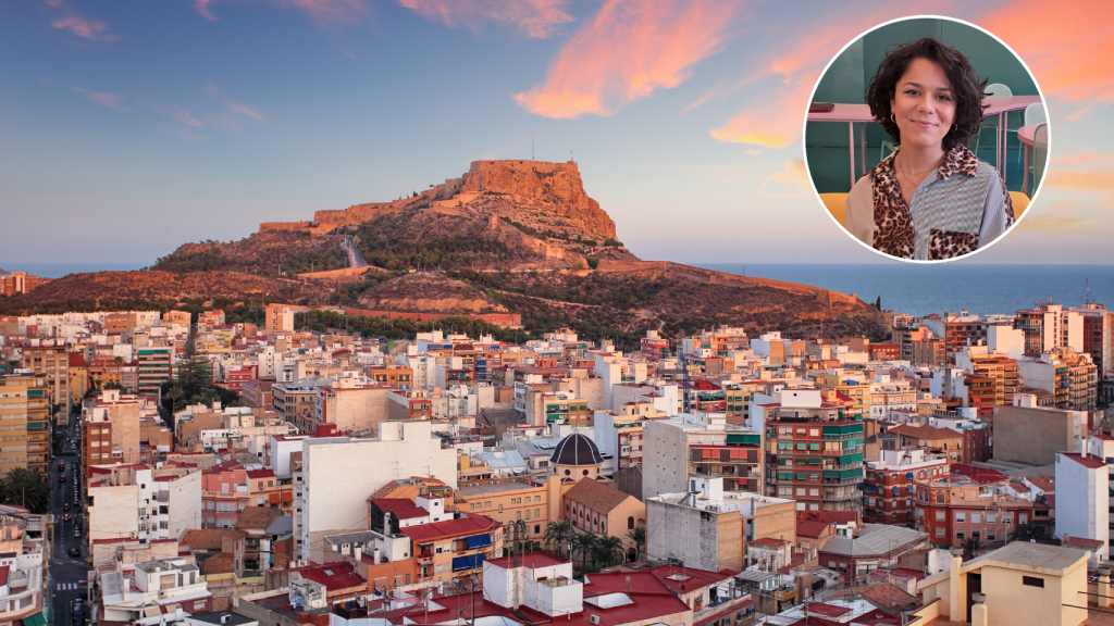 La ciudad de Alicante y una imagen de Clarissa, nómada digital en la ciudad.