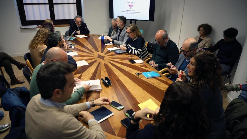 Reunión  de la Comisión de Urbanismo en el Ayuntamiento de Toledo.