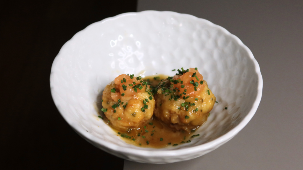 Albóndigas de cazón y sepia.