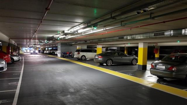 Imagen de archivo de un aparcamiento subterráneo en Sevilla.
