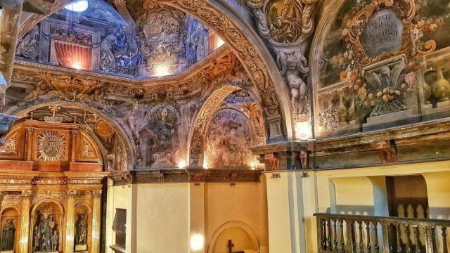 Interior de una iglesia de Zaragoza.