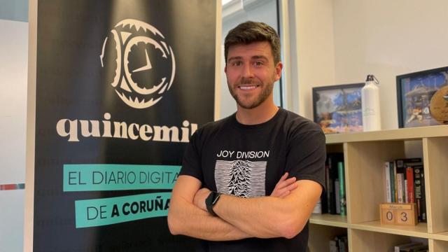 O presentador Rodrigo Vázquez.