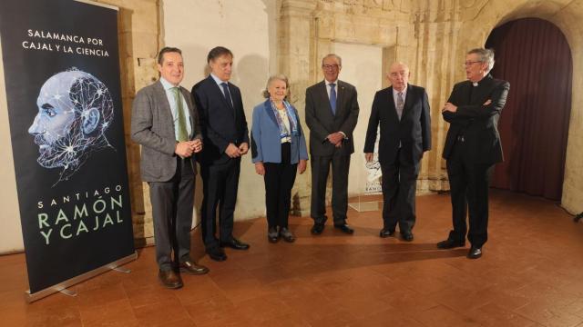 Inauguración de la Jornada sobre Ramón y Cajal en el Teatro Liceo de Salamanca