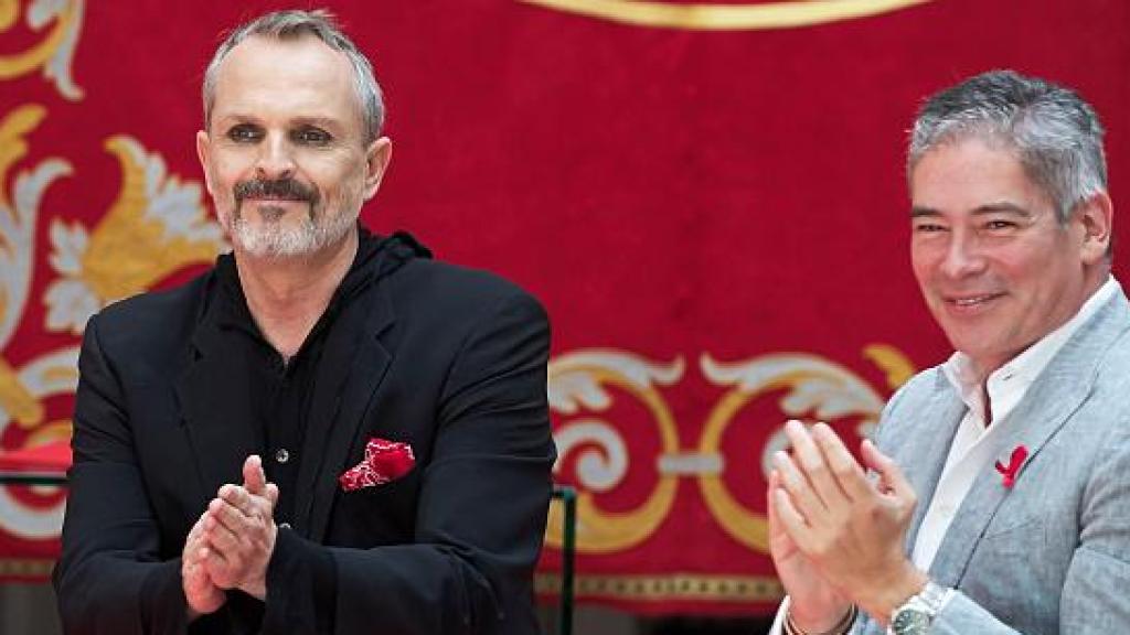 El cantante y el colaborador de televisión en una imagen de archivo.